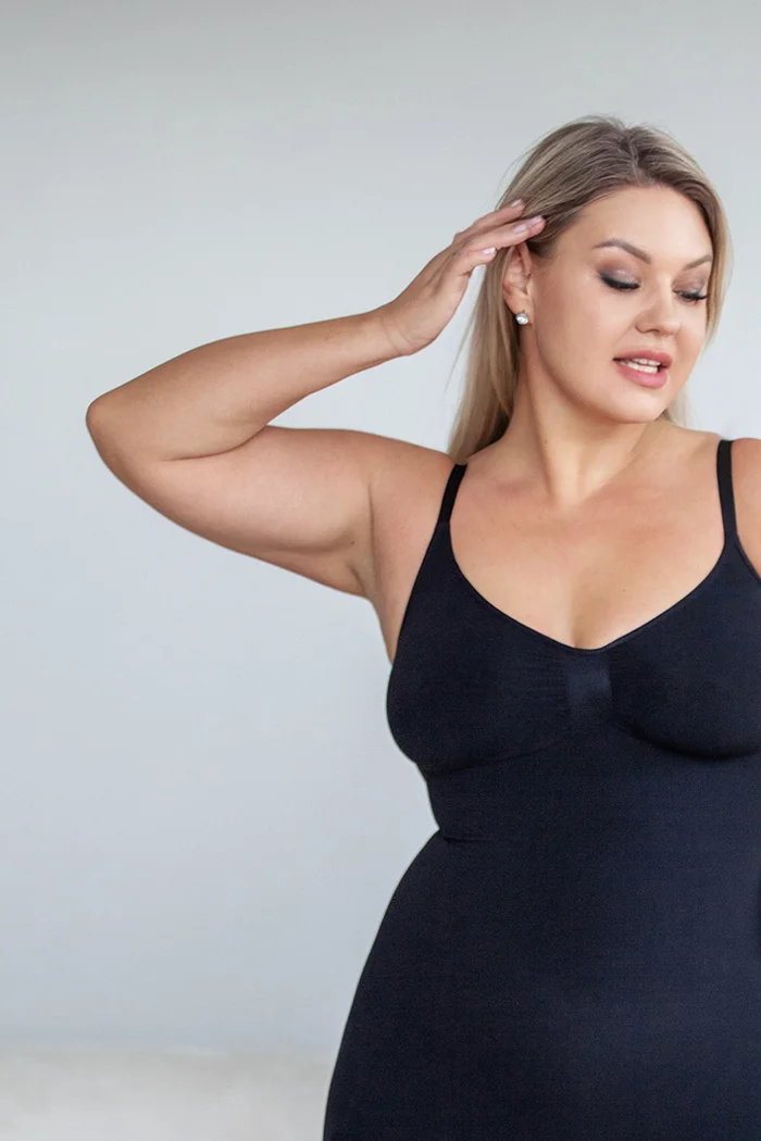 Моделююче Bodysuit з ефектом підтяжки