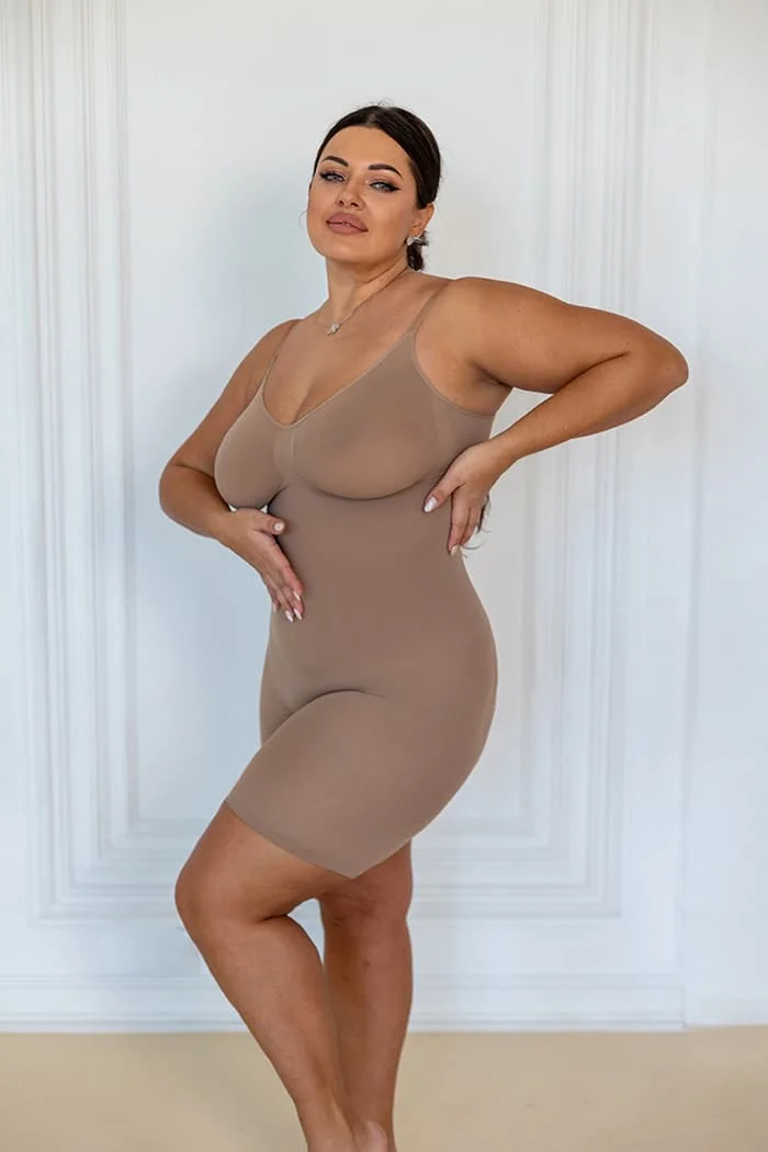 Моделююче Bodysuit з ефектом підтяжки