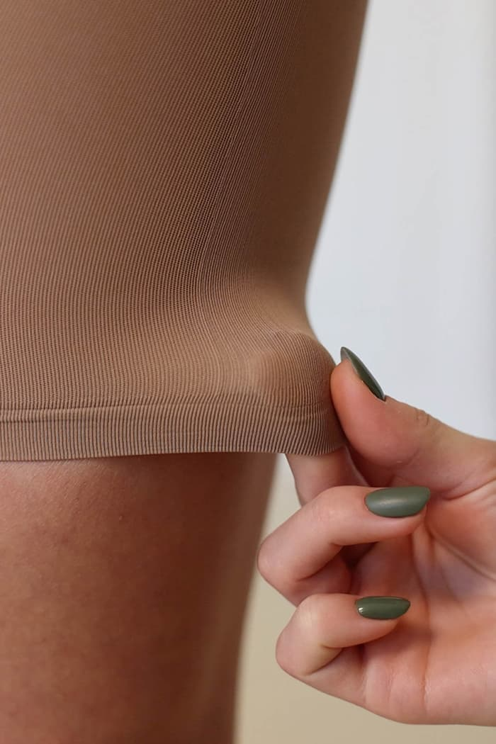 Моделююче Bodysuit з ефектом підтяжки